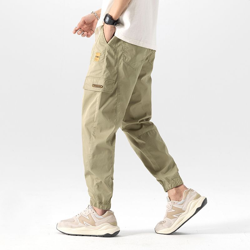 Chinos