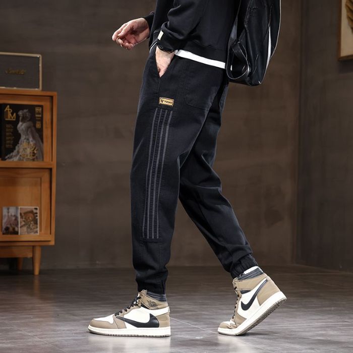Chinos