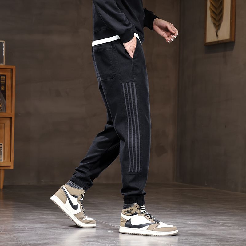 Chinos