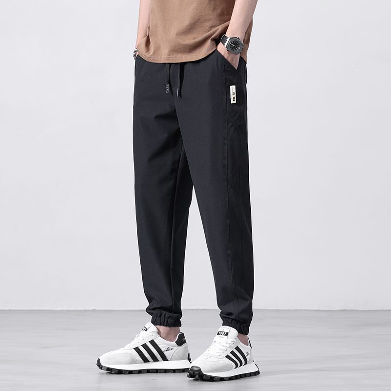 Chinos