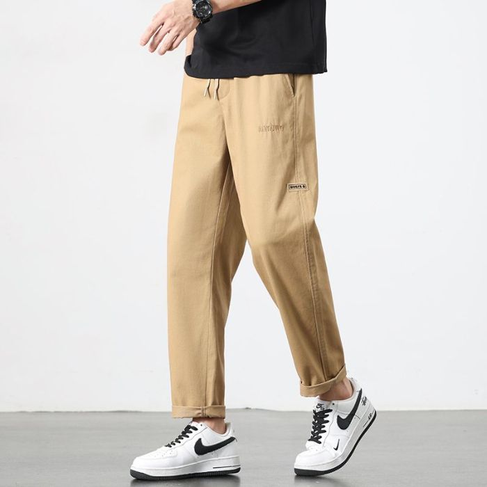 Chinos