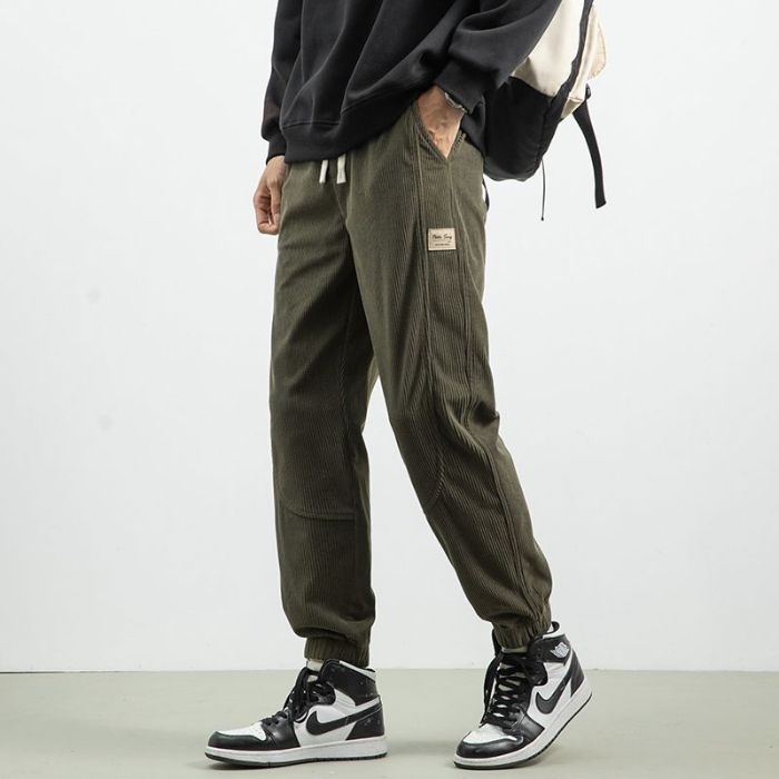 Chinos