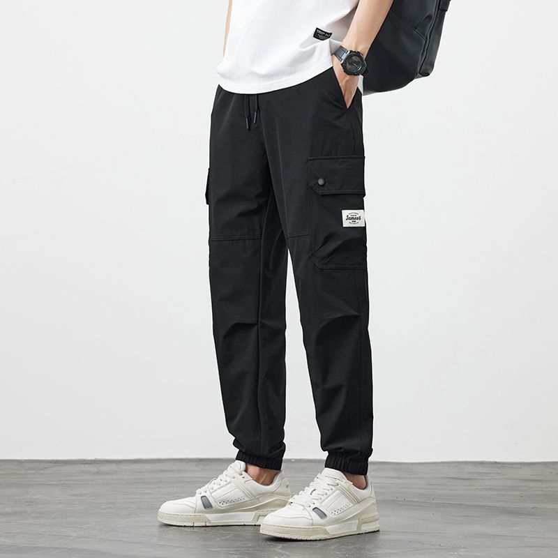 Chinos