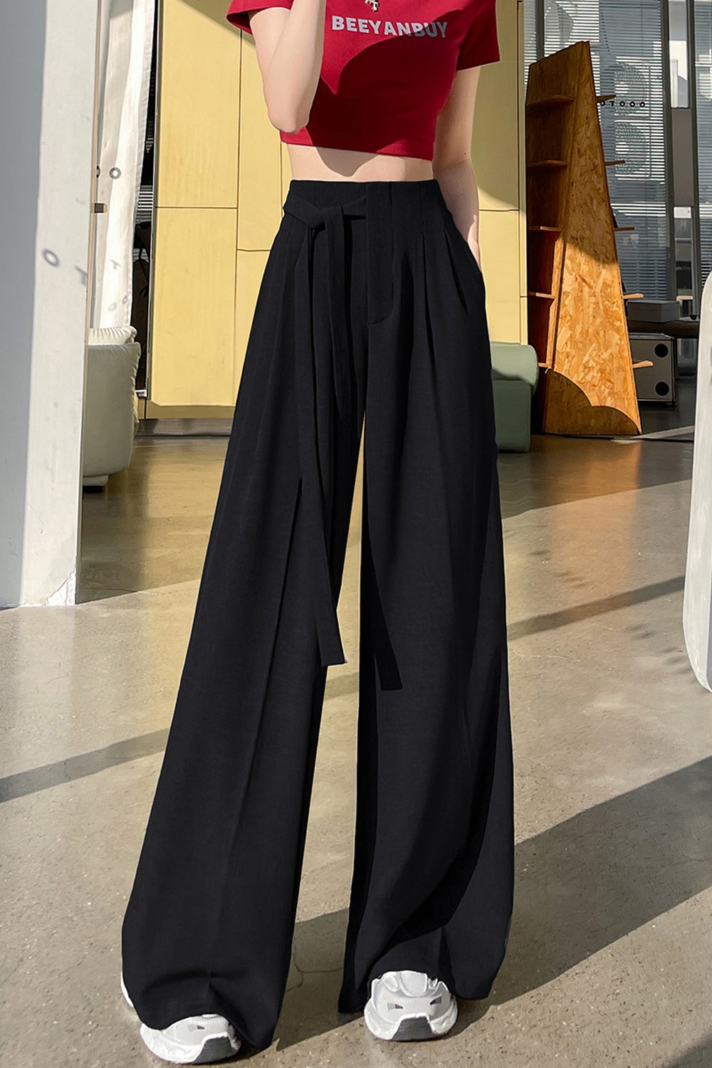 Wide-leg Pants