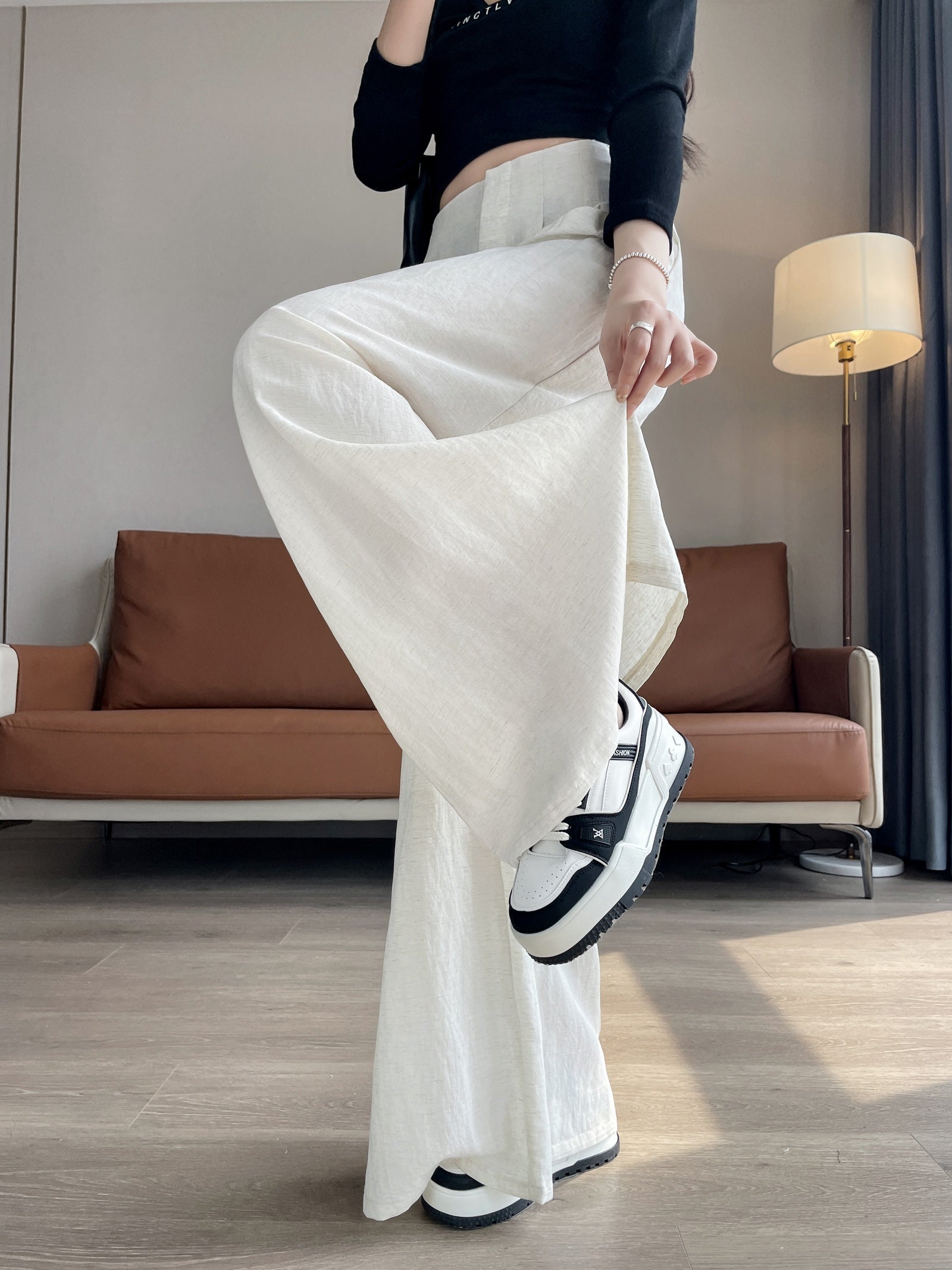 Wide Leg Trouser
