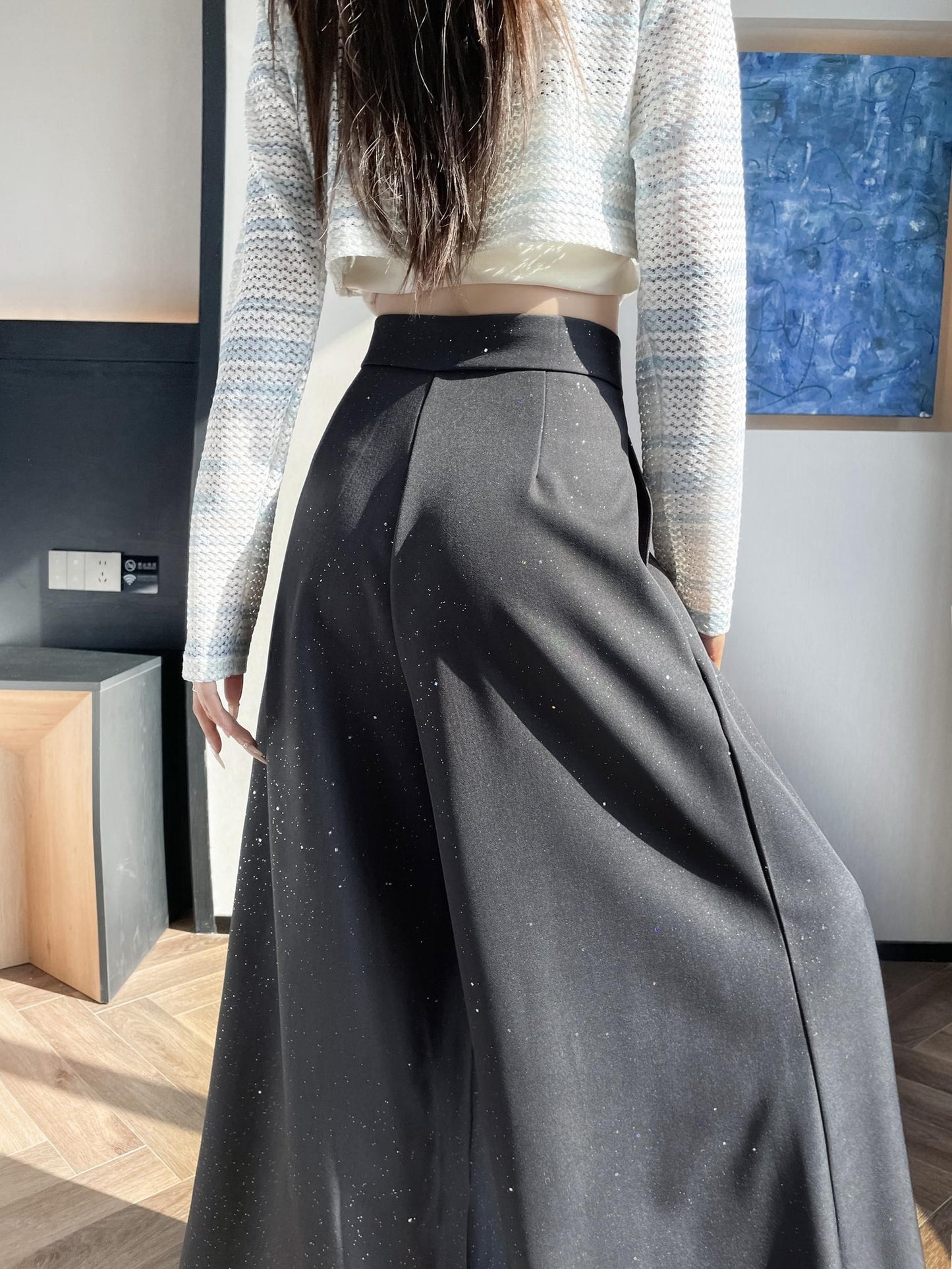 Wide-leg Pants