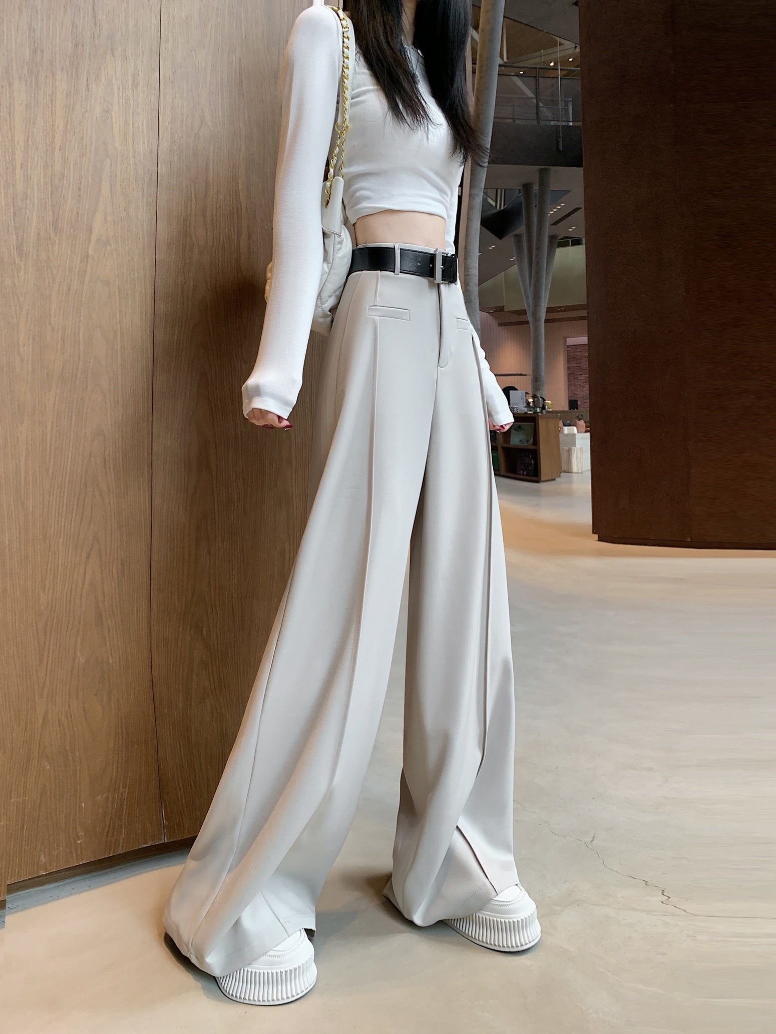 Wide-leg Pant
