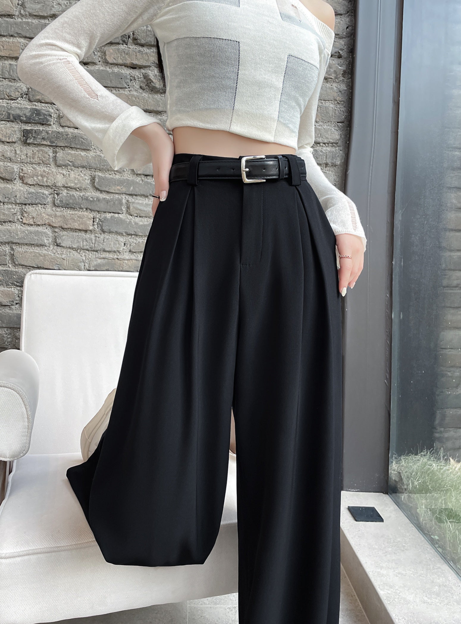 Wide-leg Pant