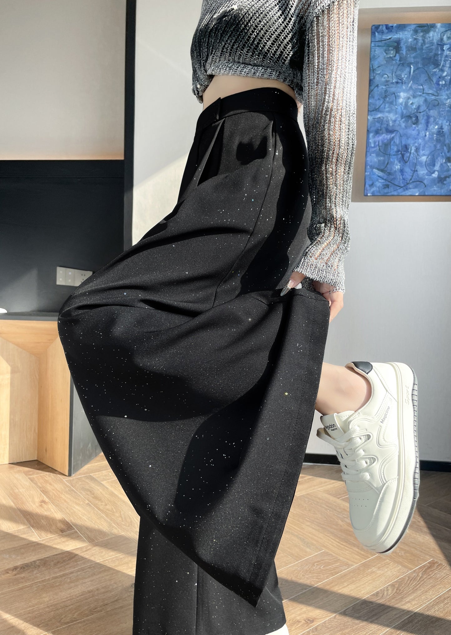 Wide-leg Pants