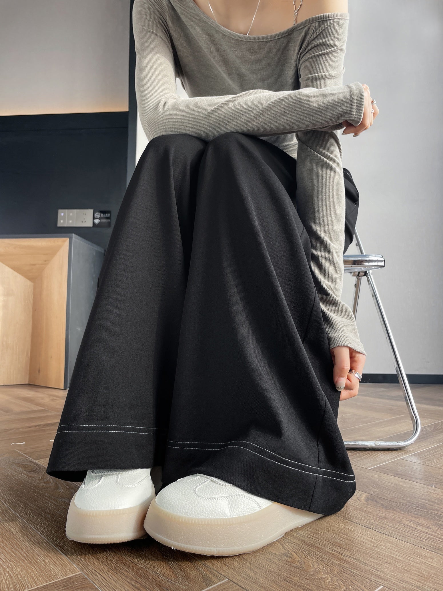 Wide Leg Trousers