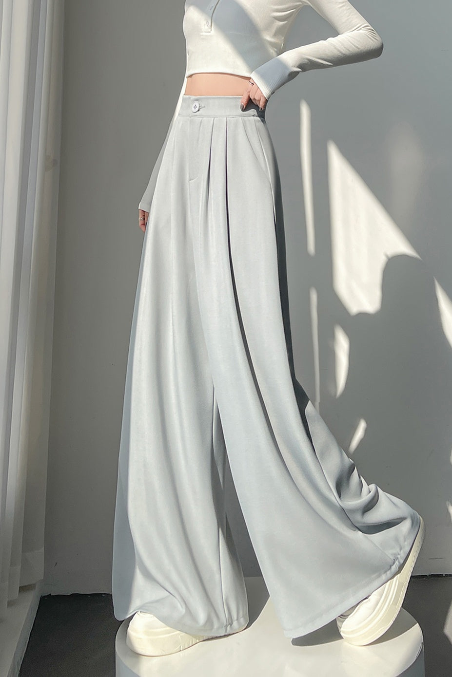 Wide Leg Trouser
